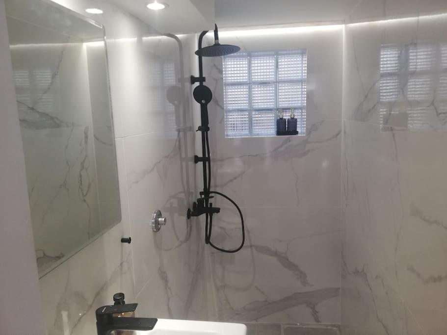 Brio Luxurious Urban Stay In Heraklio,Wifi,Αc Candia Esterno foto