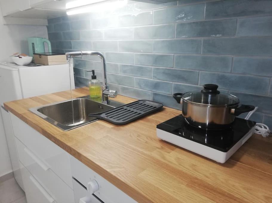 Brio Luxurious Urban Stay In Heraklio,Wifi,Αc Candia Esterno foto